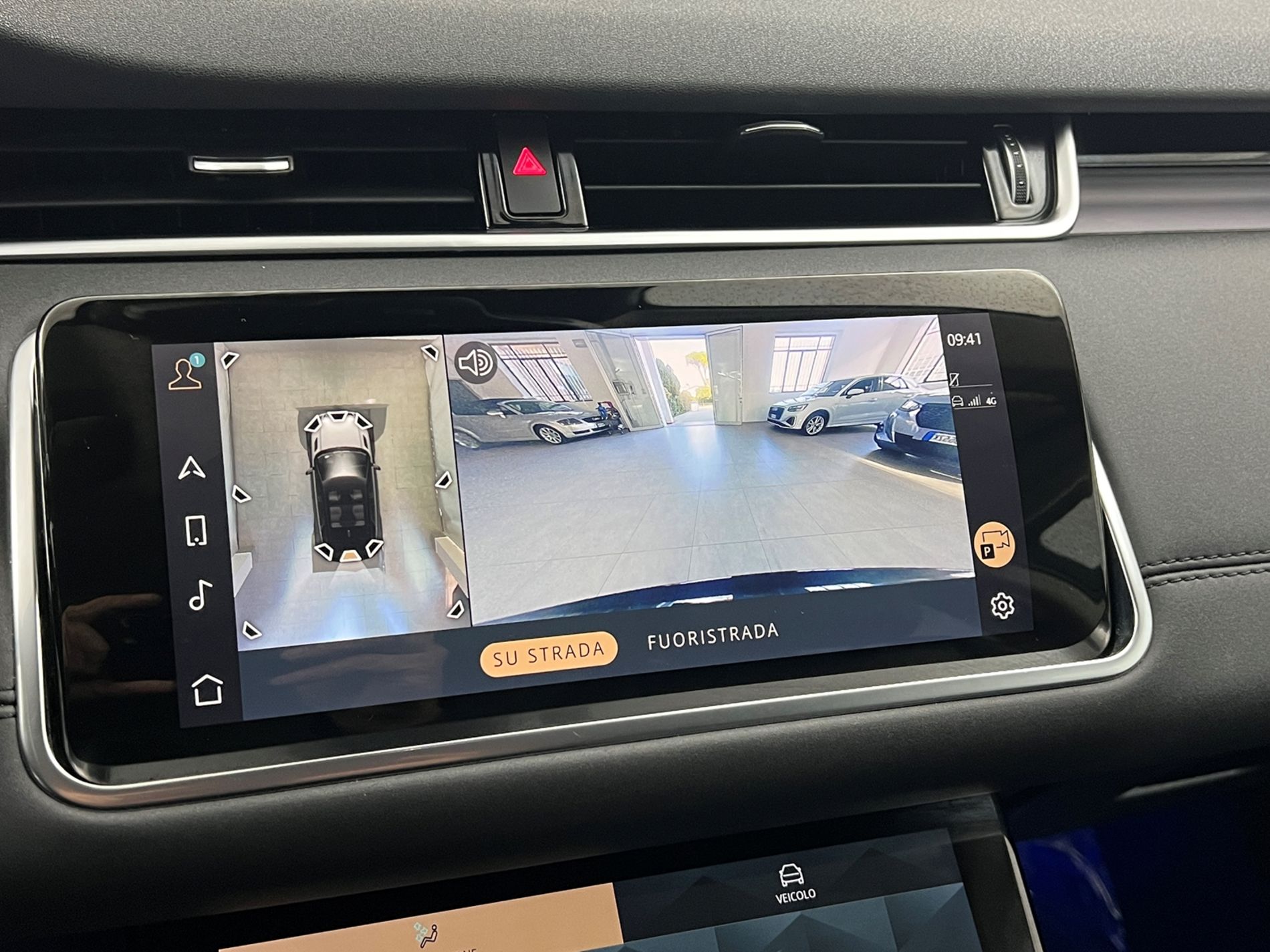 Evoque 2.0d i4 mhev awd 163cv auto - Autosani